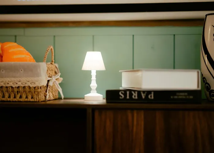 Ath Vinhomes Dragon Bay Apartment *